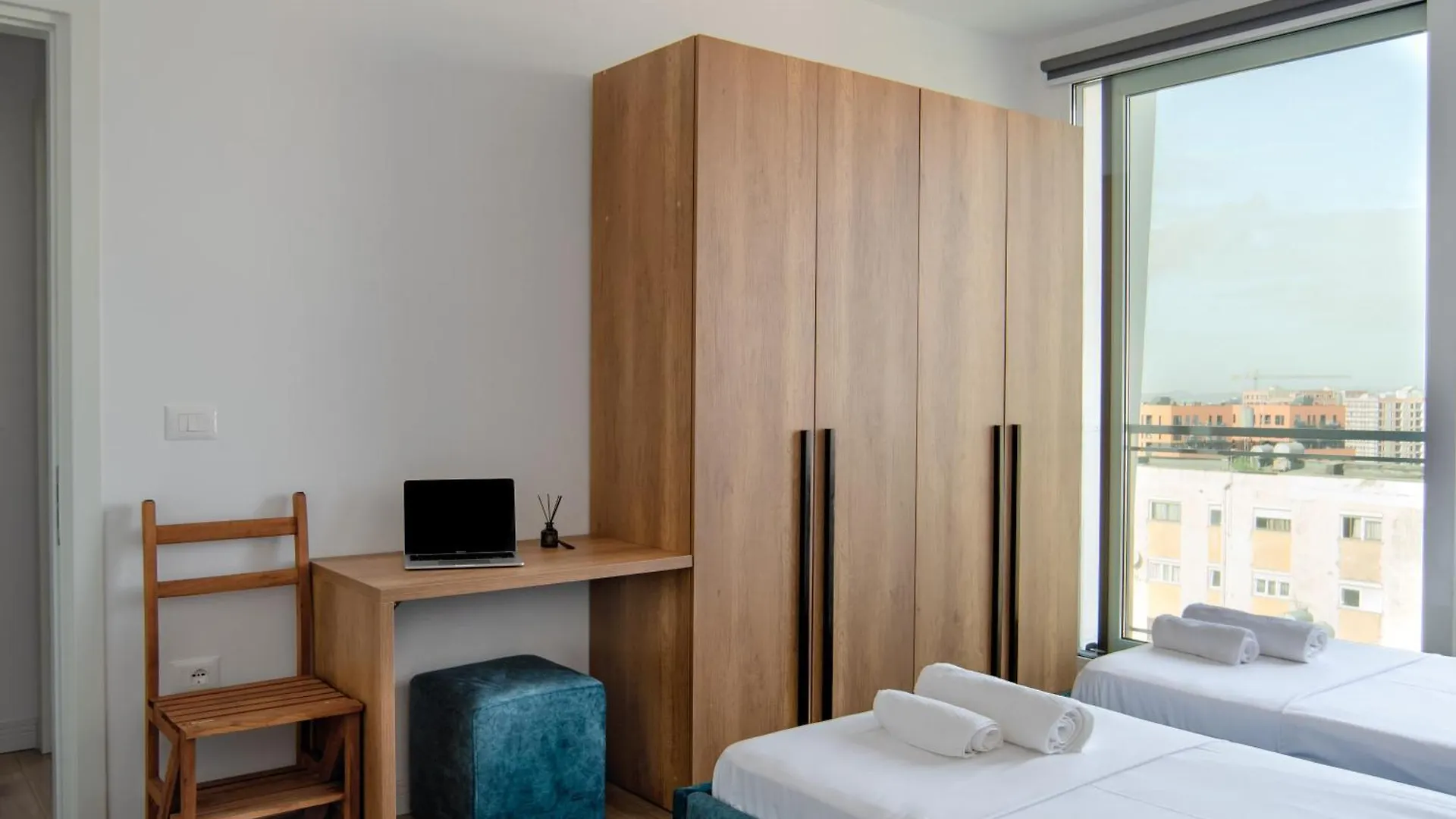 Urban Serenity City Skyline View Apartment 1 تيرانا 0*,  ألبانيا